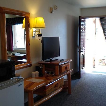 Ponderosa Motel 엔터프라이즈 외부 사진